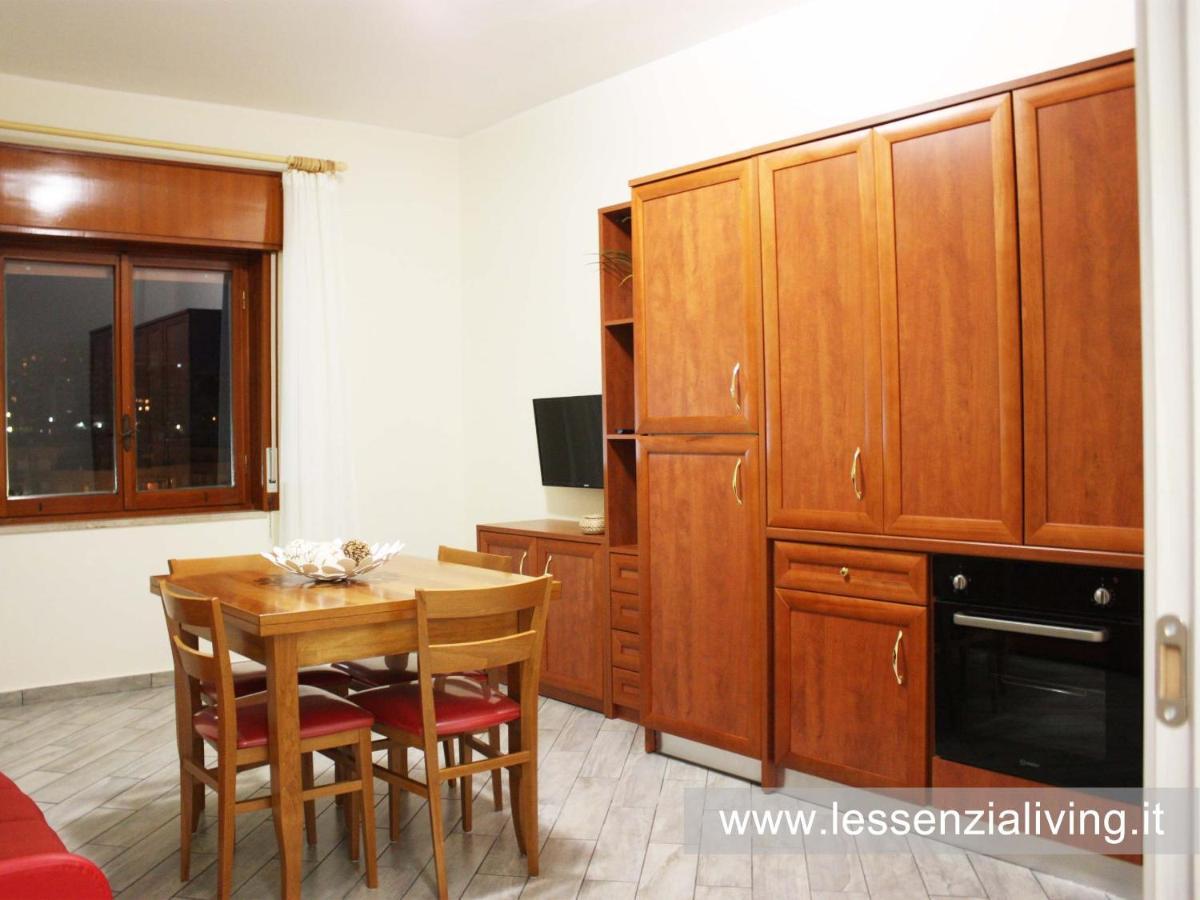 L'Essenzial Living Apartment Messina Exterior photo